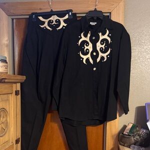 Elegant Black and Cream Women's Outfit